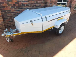 For sale New Karet 6FT Luggage Trailer