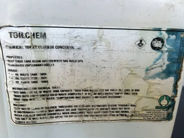 Chemical bottom tank